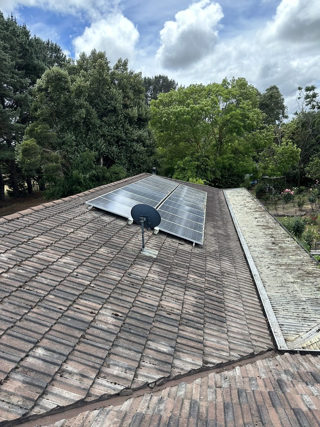 Gutter after cleaning